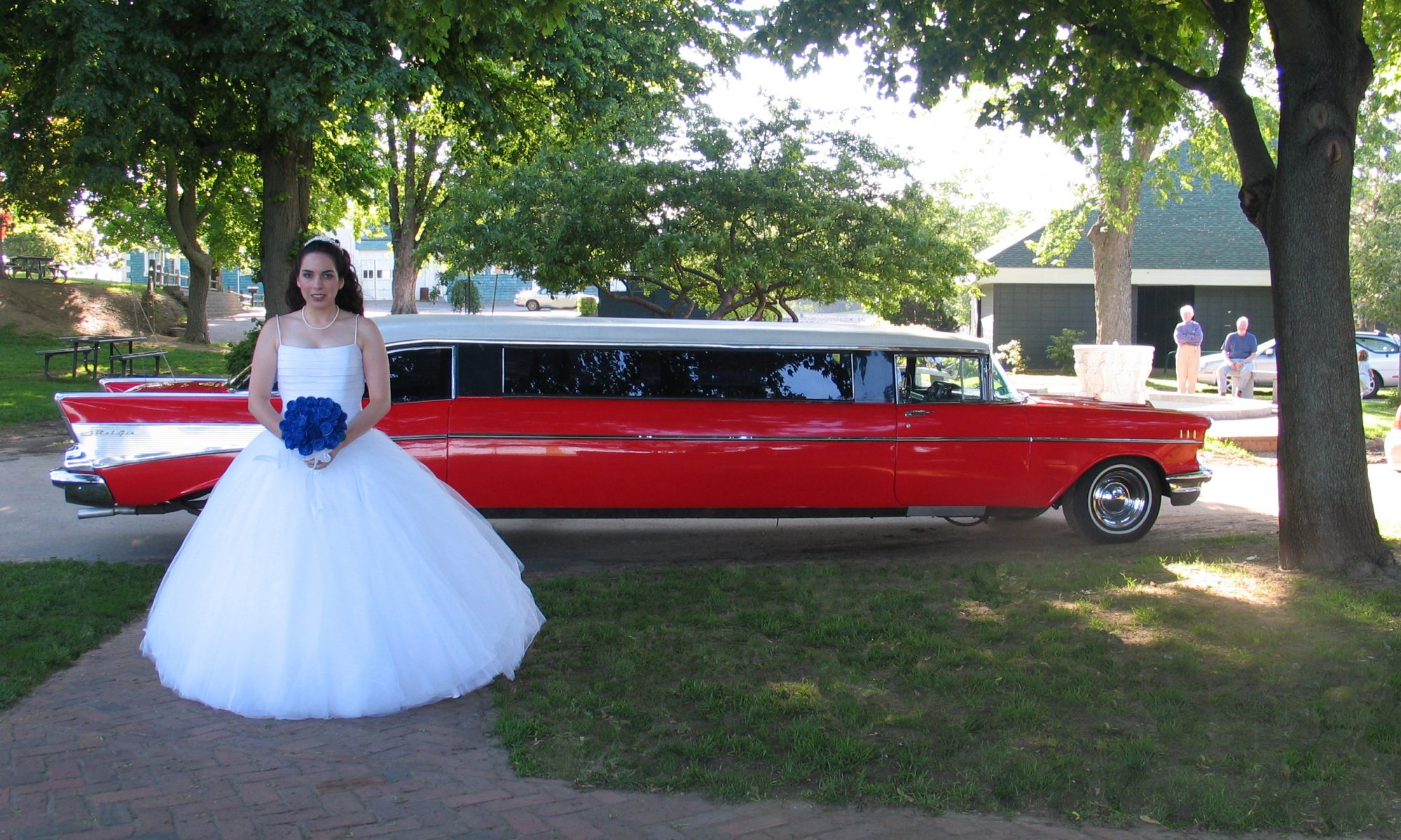 THE WEDDING SCHOOL